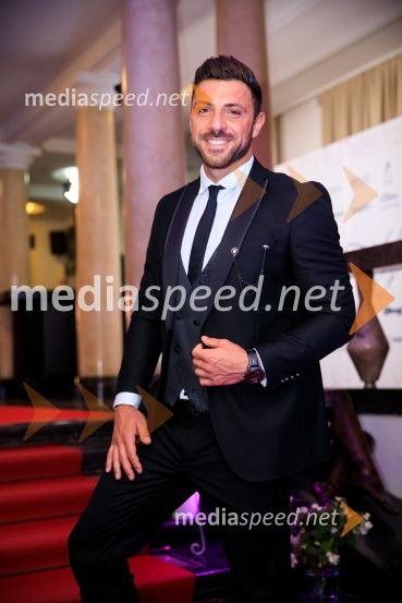  Gregor Čeglaj, Finalist Mister Slovenije 2017, Sanjski moški 2021Patricia Pangeršič je Femme fatal 2021