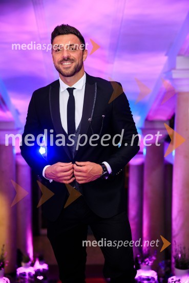  Gregor Čeglaj, Finalist Mister Slovenije 2017, Sanjski moški 2021Patricia Pangeršič je Femme fatal 2021