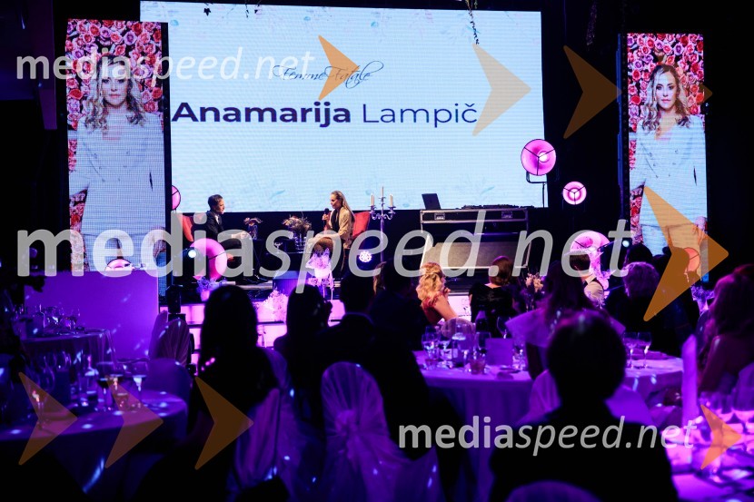  Klemen Slakonja, igralec, komik in TV voditelj;  Anamarija Lampič, smučarska tekačica, SlovenijaPatricia Pangeršič je Femme fatal 2021