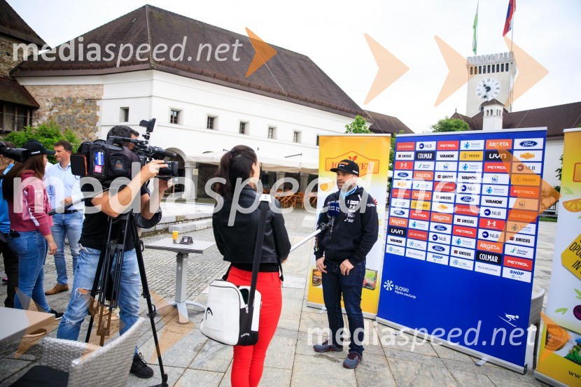 Srečanje s članicami smučarske reprezentance v tehničnih disciplinah