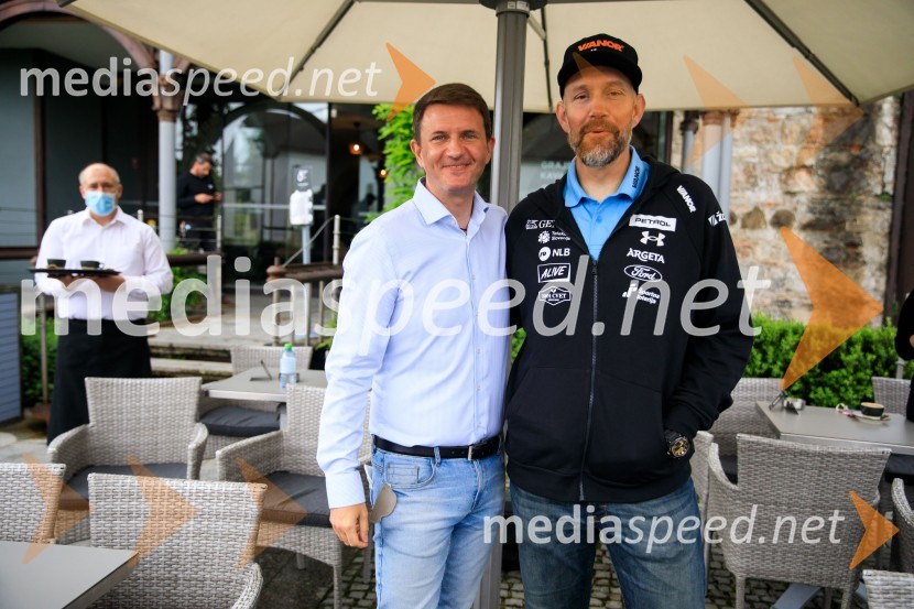 Srečanje s članicami smučarske reprezentance v tehničnih disciplinah