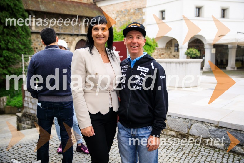 Srečanje s članicami smučarske reprezentance v tehničnih disciplinah