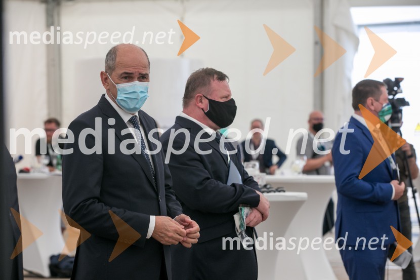  Janez Janša, predsednik vlade RS;  ... ;  ... Zagon nove linije, Paloma