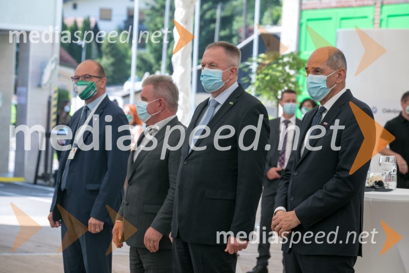  ... ; mag. Andrej Vizjak, minister za okolje in prostor;  Zdravko Počivalšek, minister za gospodarski razvoj in tehnologijo;  Janez Janša, predsednik vlade RSZagon nove linije, Paloma