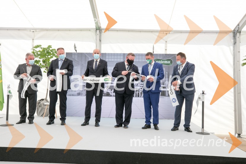 mag. Andrej Vizjak, minister za okolje in prostor;  Zdravko Počivalšek, minister za gospodarski razvoj in tehnologijo;  Janez Janša, predsednik vlade RS;  ... ;  ... ;  ... Zagon nove linije, Paloma