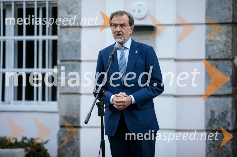  Lojze Peterle, slovenski politikRepublika Slovenija 30 let