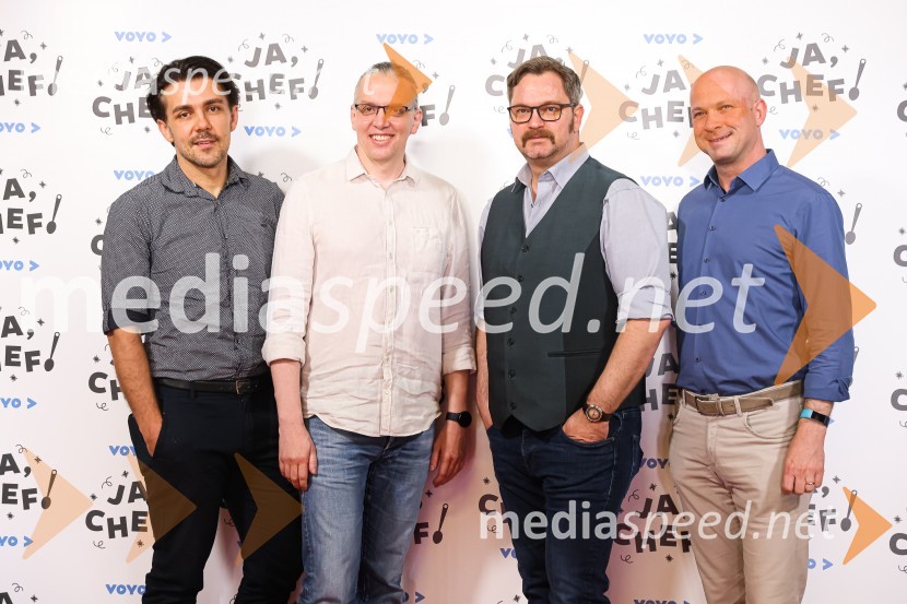  Aleš Vovk - Raay, glasbenik, duo Maraaya;  Marko  Naberšnik, režiser in scenarist;  Jurij  Zrnec, igralec;  Igor Gajič, montažer in scenaristJa, chef!, predpremiera nove slovenske serije