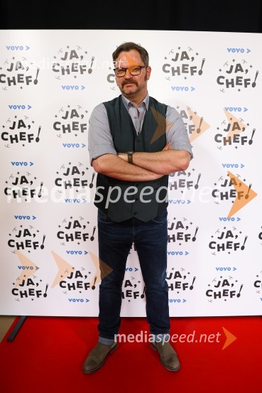  Jurij  Zrnec, igralecJa, chef!, predpremiera nove slovenske serije