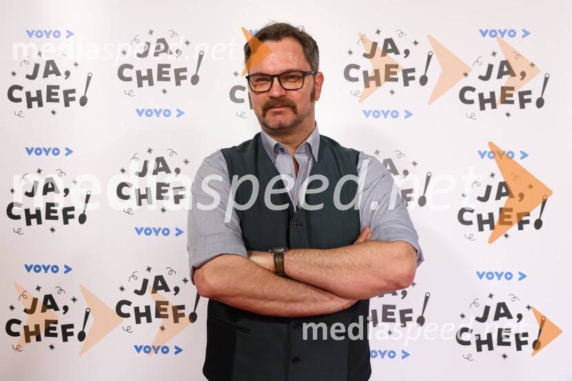  Jurij  Zrnec, igralecJa, chef!, predpremiera nove slovenske serije