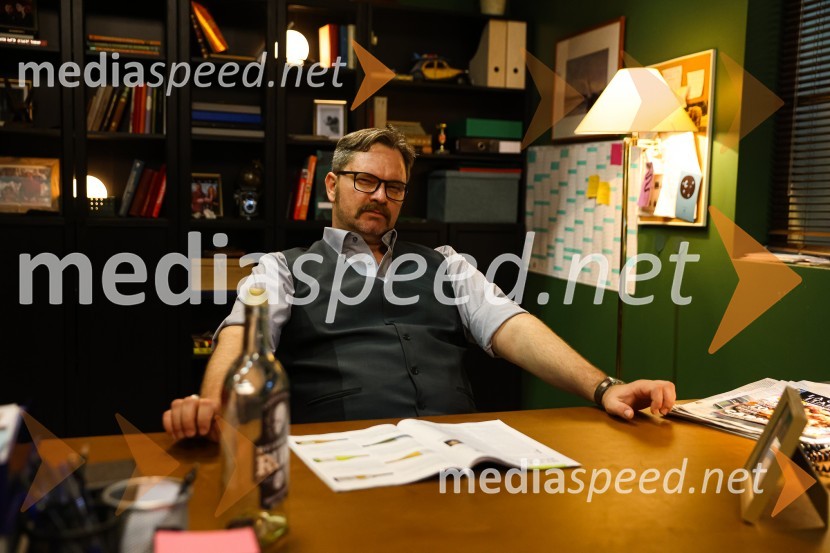  Jurij  Zrnec, igralecJa, chef!, predpremiera nove slovenske serije