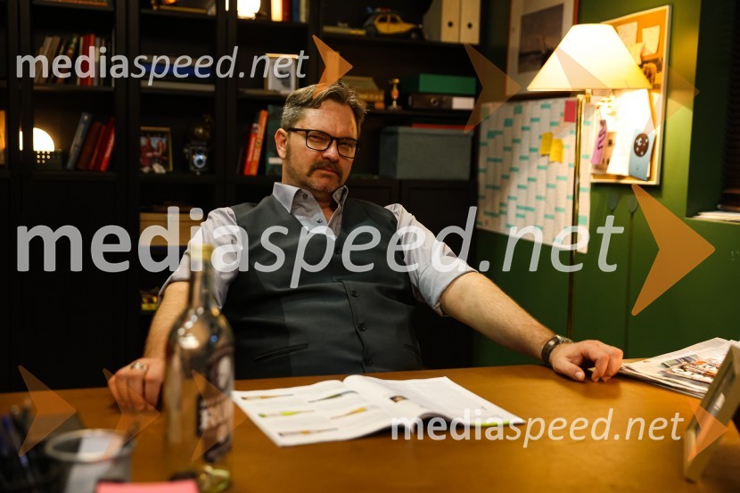  Jurij  Zrnec, igralecJa, chef!, predpremiera nove slovenske serije