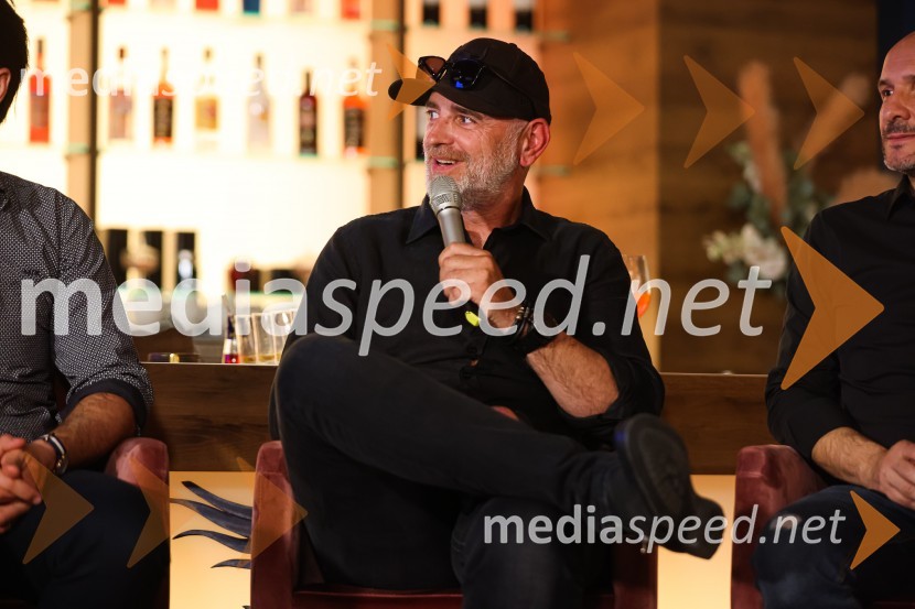  Matjaž  Stražišar, producent Ja, chef!, predpremiera nove slovenske serije