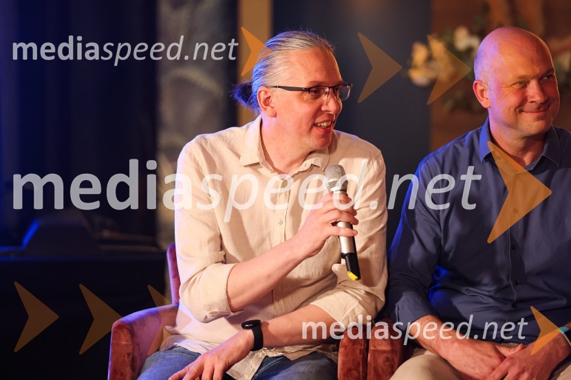  Marko  Naberšnik, režiser in scenarist;  Igor Gajič, montažer in scenaristJa, chef!, predpremiera nove slovenske serije