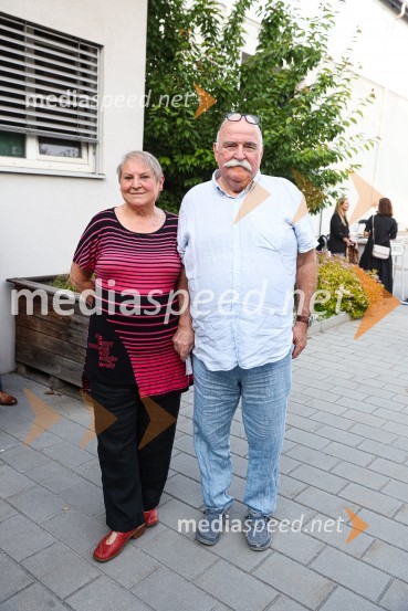  Branka Gombač;  Peter GombačSlamnik, premiera komedije