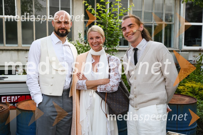 Slamnik, premiera komedije