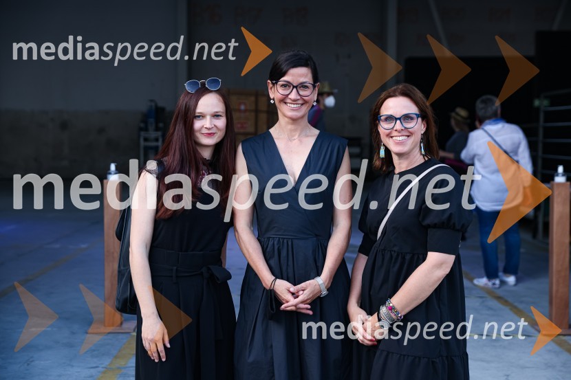 Slamnik, premiera komedije