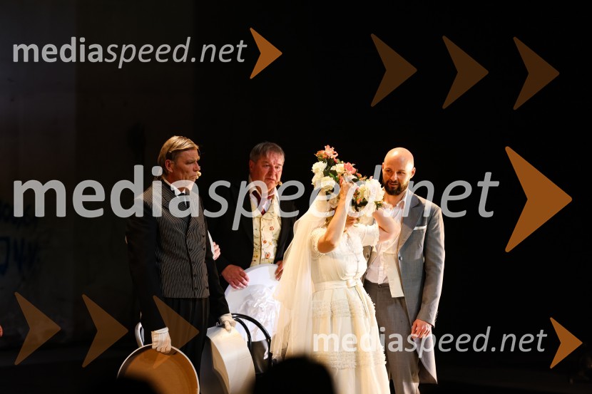 Slamnik, premiera komedije