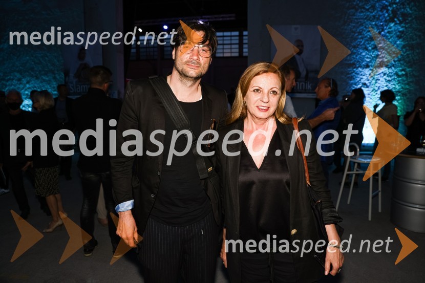 Slamnik, premiera komedije