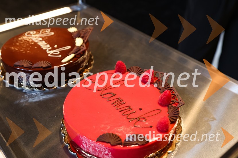 Slamnik, premiera komedije