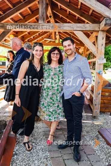 Andrej Rozman Roza in Alenka Sottler prejemnika Levstikove nagrade 2021, podelitev