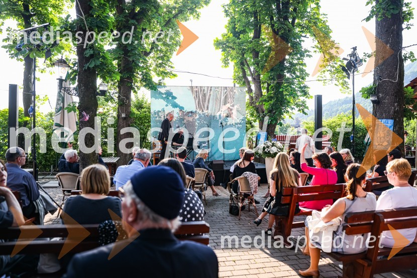 Andrej Rozman Roza in Alenka Sottler prejemnika Levstikove nagrade 2021, podelitev