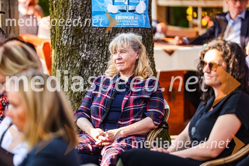 Andrej Rozman Roza in Alenka Sottler prejemnika Levstikove nagrade 2021, podelitev