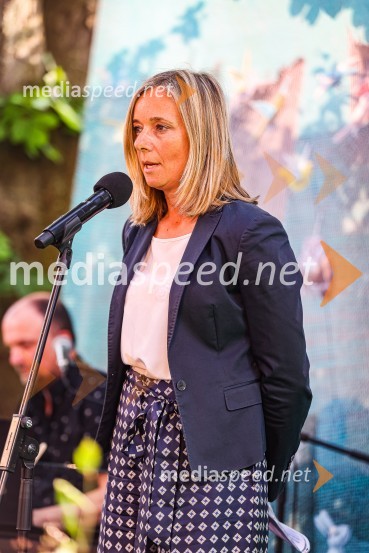 Andrej Rozman Roza in Alenka Sottler prejemnika Levstikove nagrade 2021, podelitev