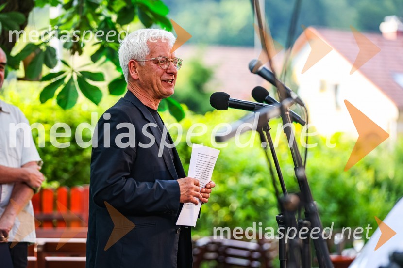 Andrej Rozman Roza in Alenka Sottler prejemnika Levstikove nagrade 2021, podelitev