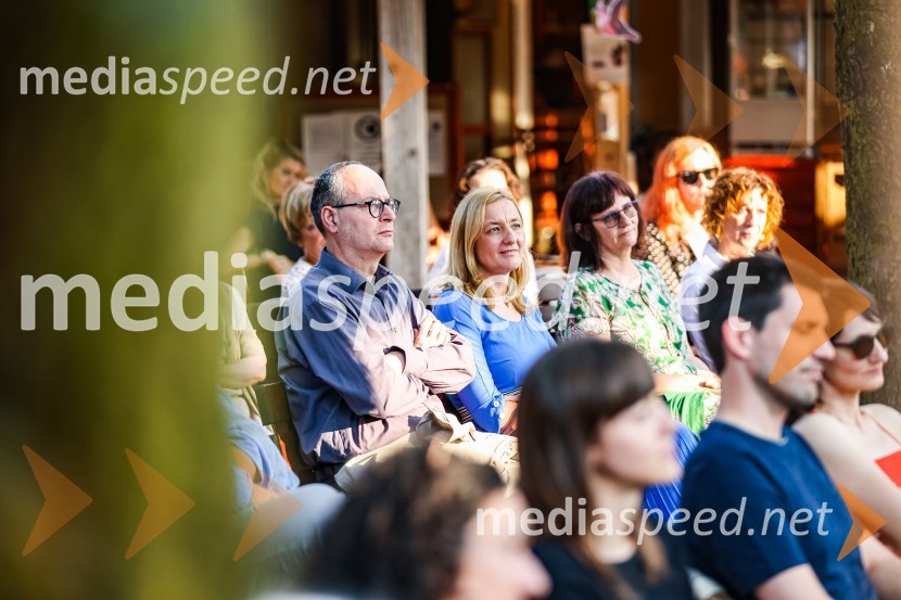 Andrej Rozman Roza in Alenka Sottler prejemnika Levstikove nagrade 2021, podelitev