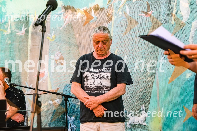 Andrej Rozman Roza in Alenka Sottler prejemnika Levstikove nagrade 2021, podelitev