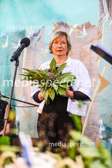 Andrej Rozman Roza in Alenka Sottler prejemnika Levstikove nagrade 2021, podelitev