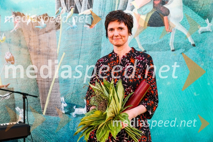 Andrej Rozman Roza in Alenka Sottler prejemnika Levstikove nagrade 2021, podelitev