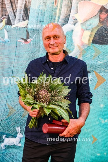 Andrej Rozman Roza in Alenka Sottler prejemnika Levstikove nagrade 2021, podelitev