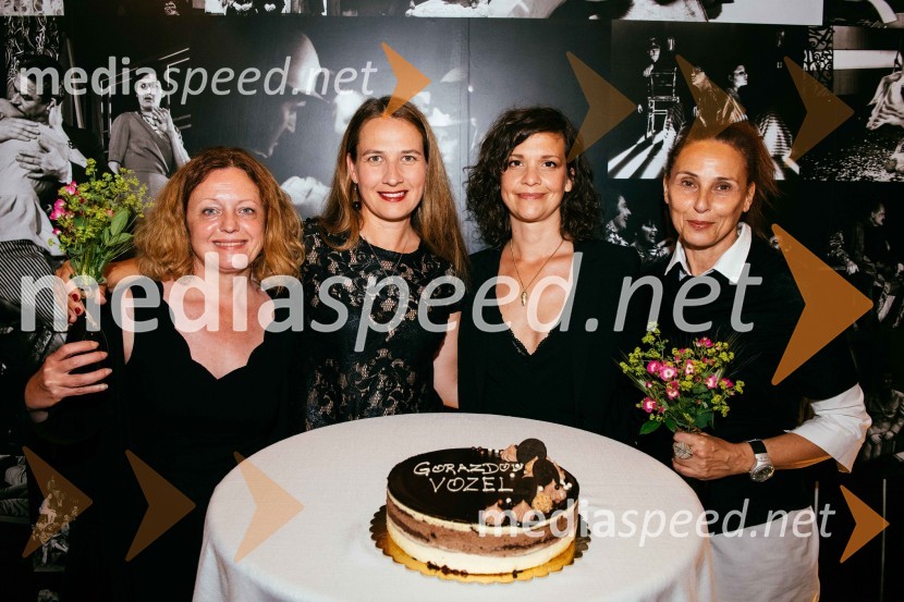 mag. Tina Kosi, upravnica SLG Celje;  Tanja Potočnik, igralka;  Ajda Valcl, režiserka;  Lučka Počkaj, igralkaGorazdov vozel, premiera, SLG Celje