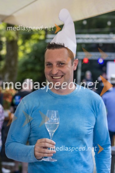 Lady piknik pod klobuki 2021