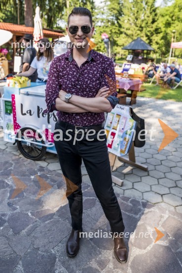  Damjan Murko, pevecLady piknik pod klobuki 2021