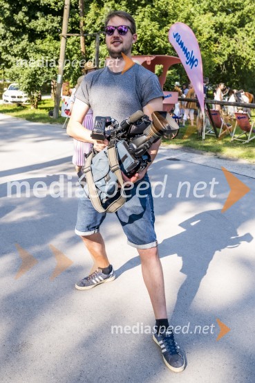 Lady piknik pod klobuki 2021