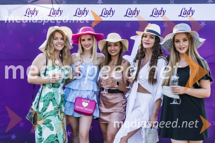  Nina Savnik;  Anja Širovnik;  Kaja Casar;  Mary Ševo;  ... Lady piknik pod klobuki 2021