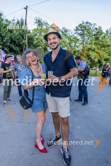 Lady piknik pod klobuki 2021