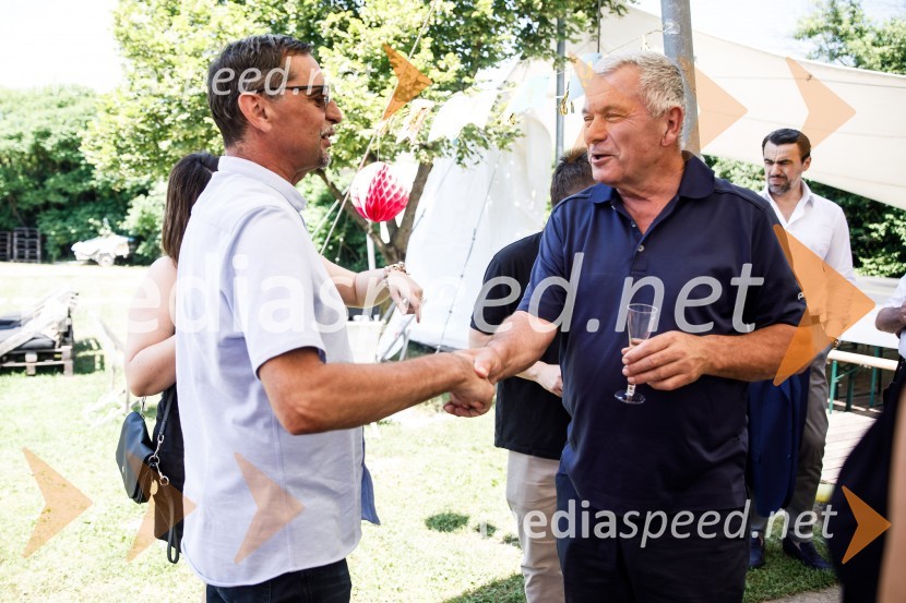  ... ;  Damjanić NikolaNinamedia, 30 let raziskovalne agencije