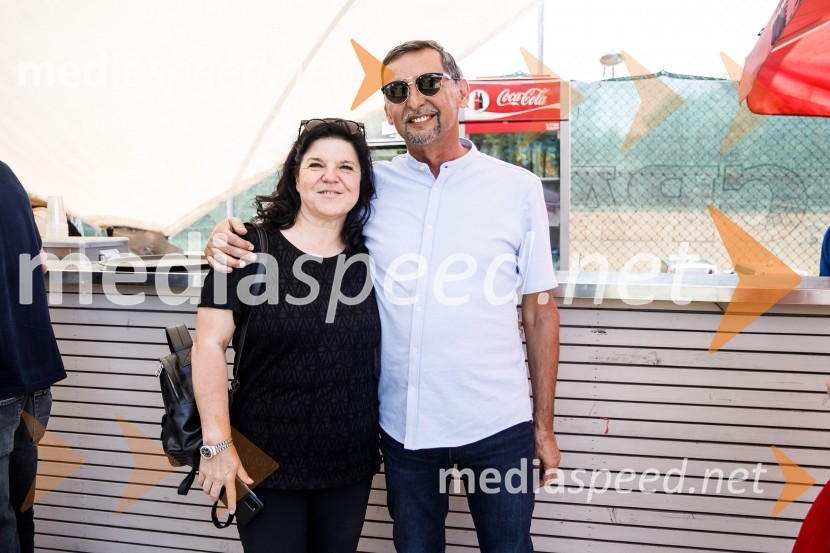 Ninamedia, 30 let raziskovalne agencije