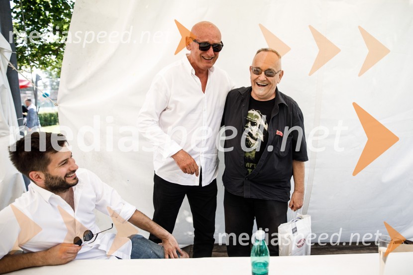 Ninamedia, 30 let raziskovalne agencije