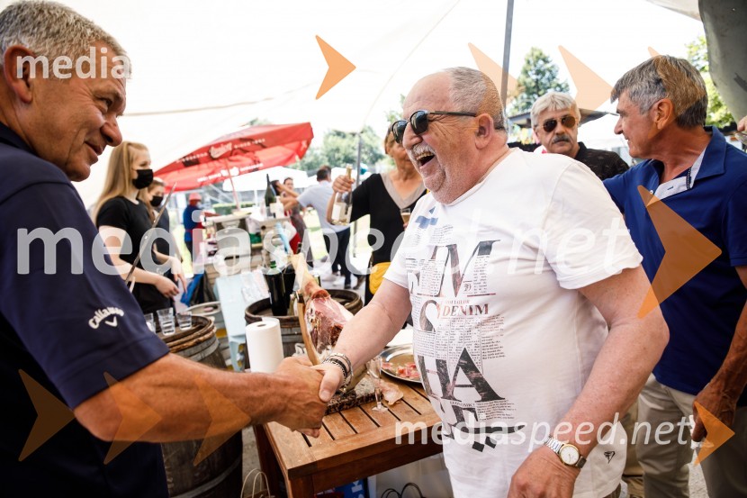  Damjanić Nikola;  ... Ninamedia, 30 let raziskovalne agencije