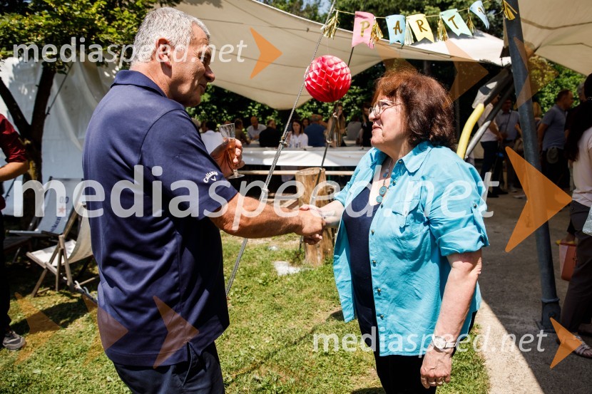 Ninamedia, 30 let raziskovalne agencije