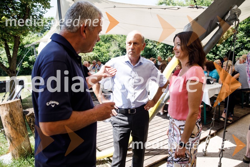  Damjanić Nikola;  ... ;  ... Ninamedia, 30 let raziskovalne agencije