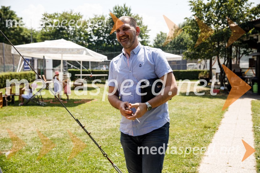 Ninamedia, 30 let raziskovalne agencije