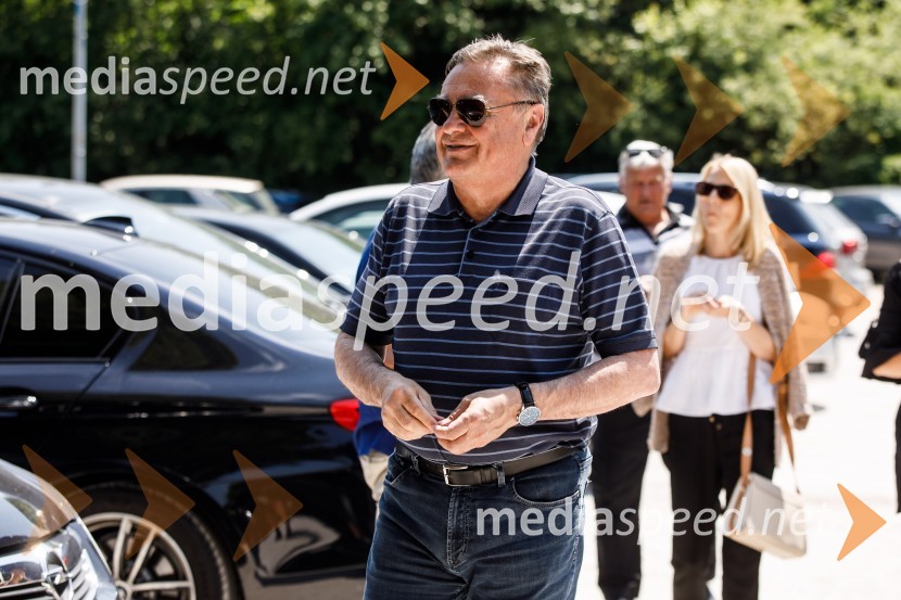  Zoran Janković, župan, Mestna občina LjubljanaNinamedia, 30 let raziskovalne agencije