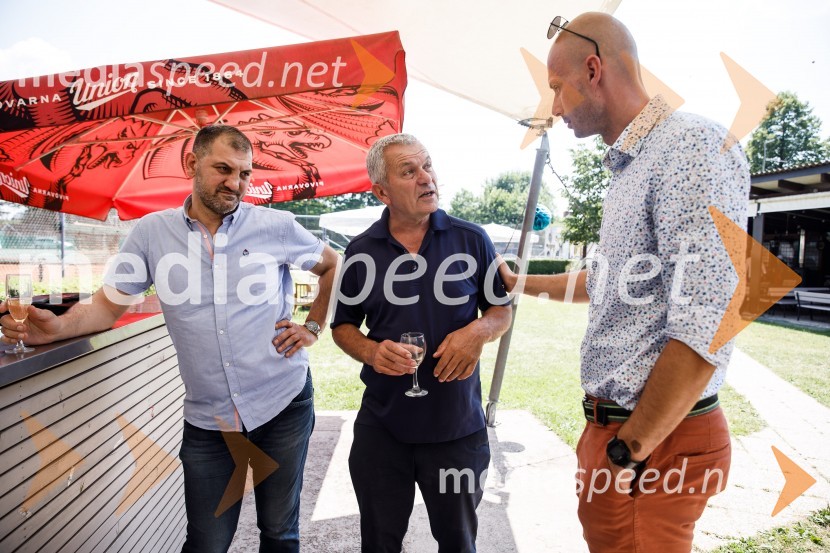  ... ;  Damjanić Nikola;  ... Ninamedia, 30 let raziskovalne agencije