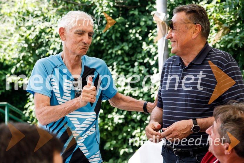  Franci Perčič ;  Zoran Janković, župan, Mestna občina LjubljanaNinamedia, 30 let raziskovalne agencije