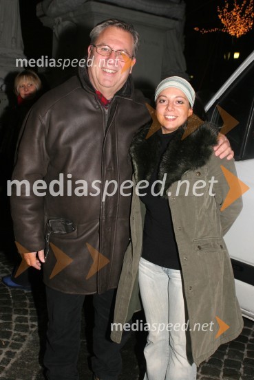 Milan Razdevšek, direktor Zavoda za turizem Maribor in Veronika Žajdela, igralka in televizijska voditeljicaSilvestrovanje, Glavni trg Maribor